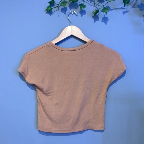 Cropped t-shirt - Picture 4 of 4